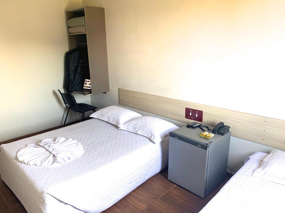 Hotel Cacula Londrina Buitenkant foto